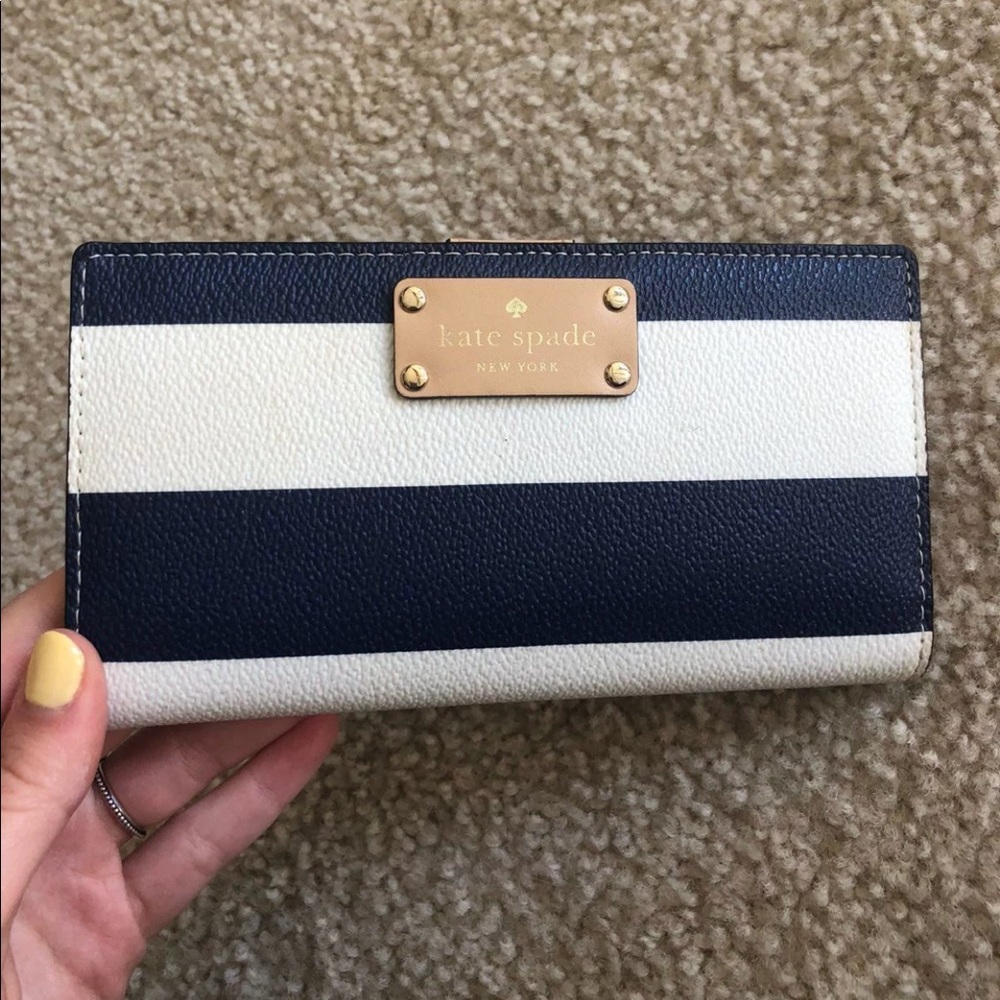 Kate spade wallet